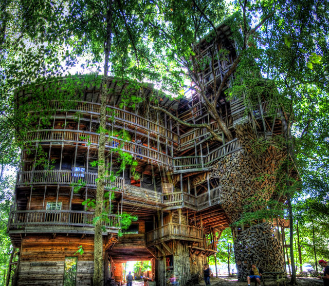 Minister's Tree House