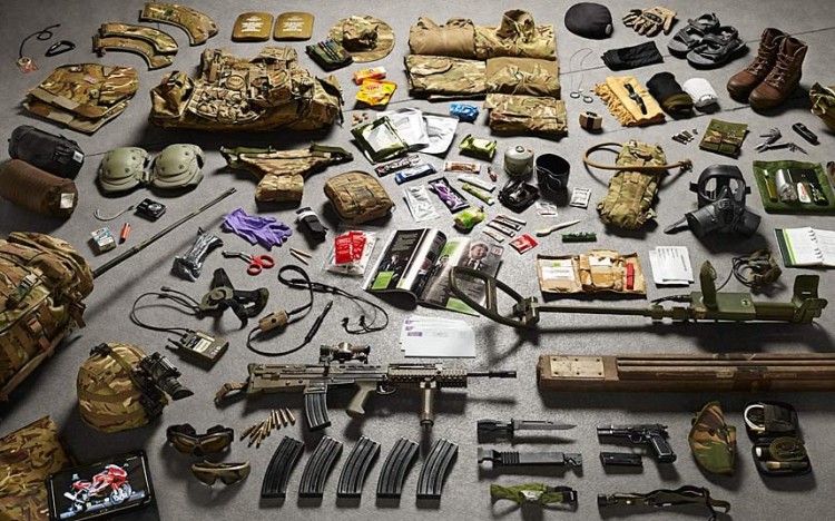 Photographic Inventories of British Soldiers' Kits from 1066 to 2014