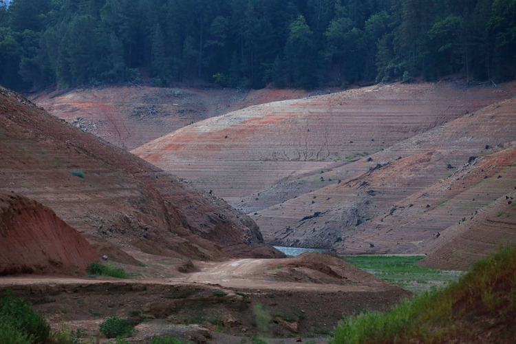 California's Severely Depleted Reservoirs