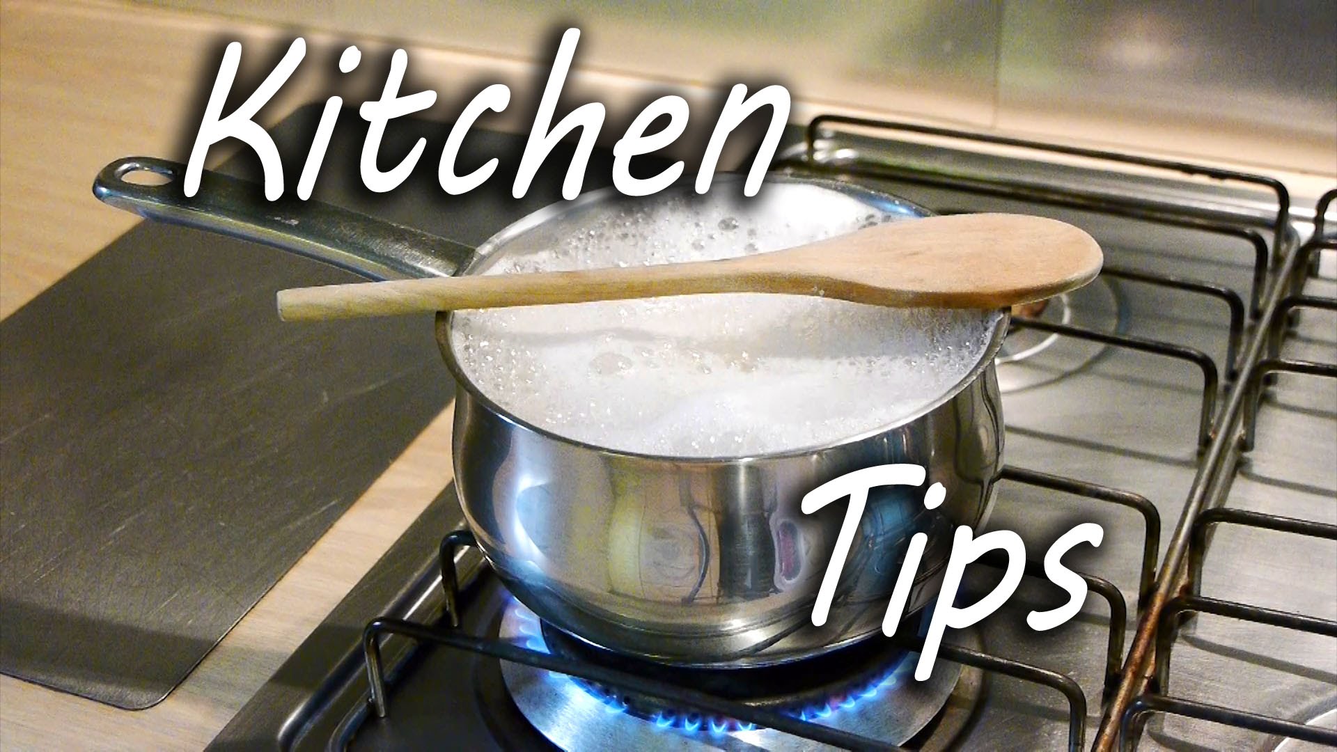 Useful Kitchen Tips and Tricks to Make Cooking a Little Bit Easier