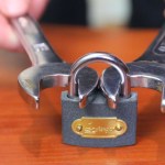 How To Quickly Force Open a Padlock Using a Pair of Nut Wrenches