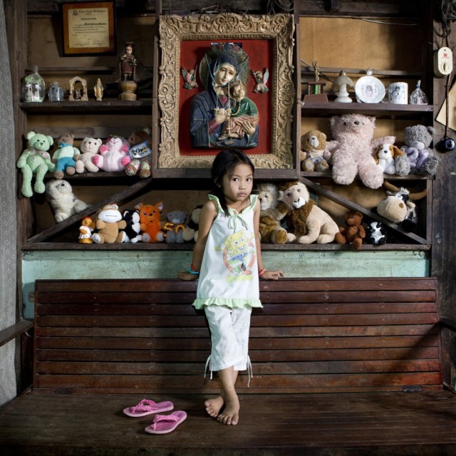 Toy Stories by Gabriele Galimberti