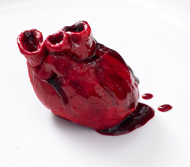 Realistic Bleeding Heart Valentine's Day Cakes