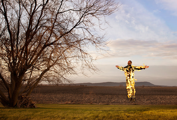 Man on Fire Photo Shoot by Benjamin Von Wong