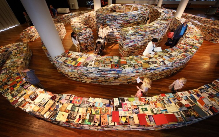 aMAZEme book labyrinth