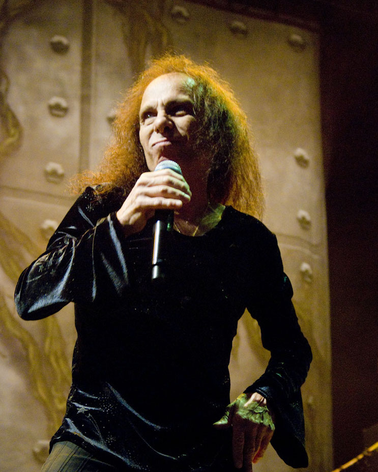 Ronnie-James-Dio_Heaven-N-Hell_2009-06-11_Chicago_Photoby_Adam-Bielawski