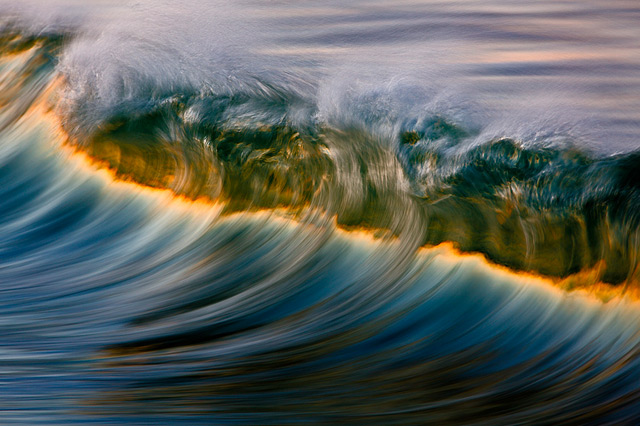 Colorful wave photography by David Orias