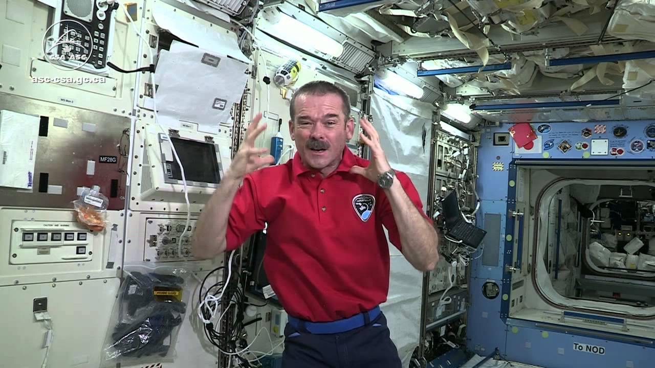 Astronaut Chris Hadfield Explains How Smell Changes in Space