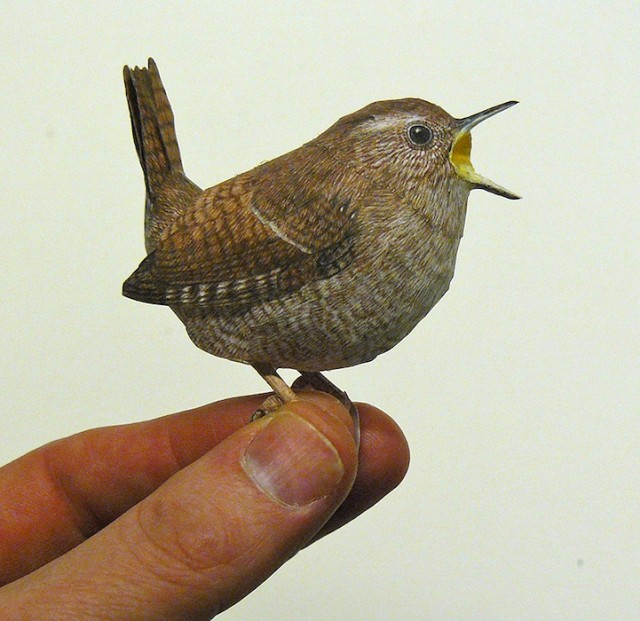 Lifelike papercraft bird models by Johan Scherft