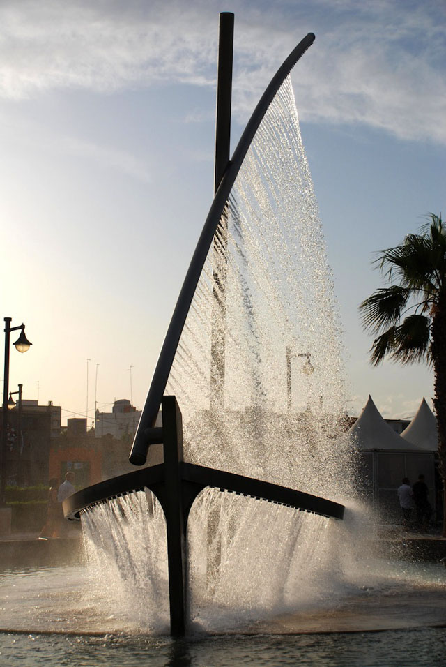 Water Boat Fountain