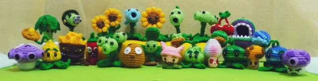 Crochet Plants Vs. Zombies