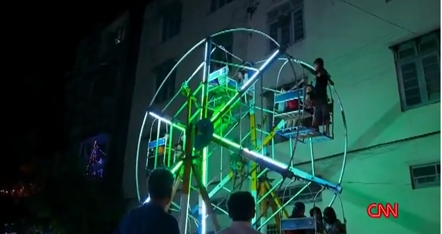 Human-powered Ferris Wheel