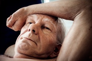 New realistic figure sculptures by Ron Mueck