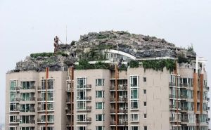 Bizarre rooftop mountain villa in Beijing