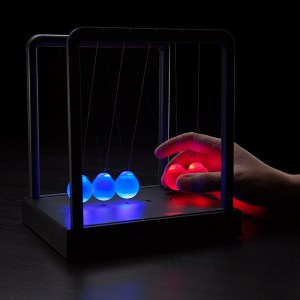 Kinetic Light Newton's Cradle by ThinkGeek