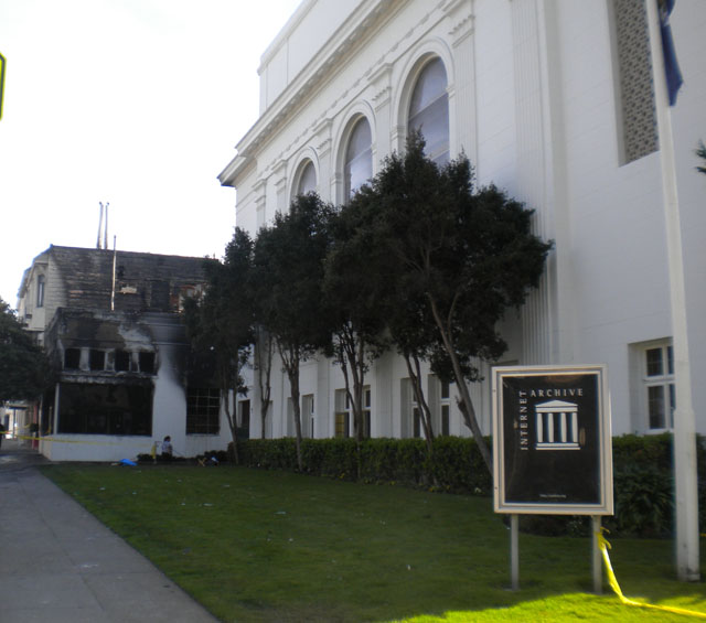 Internet Archive damaged by fire