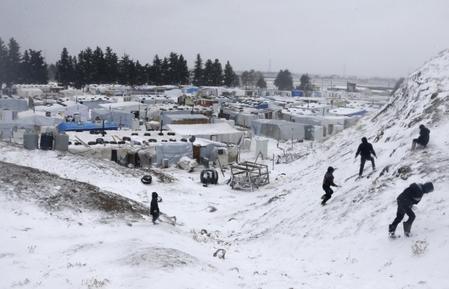 Syrian Refugees in Snow