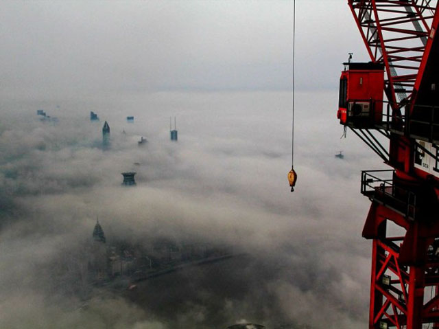 Crane operator photos of Shanghai