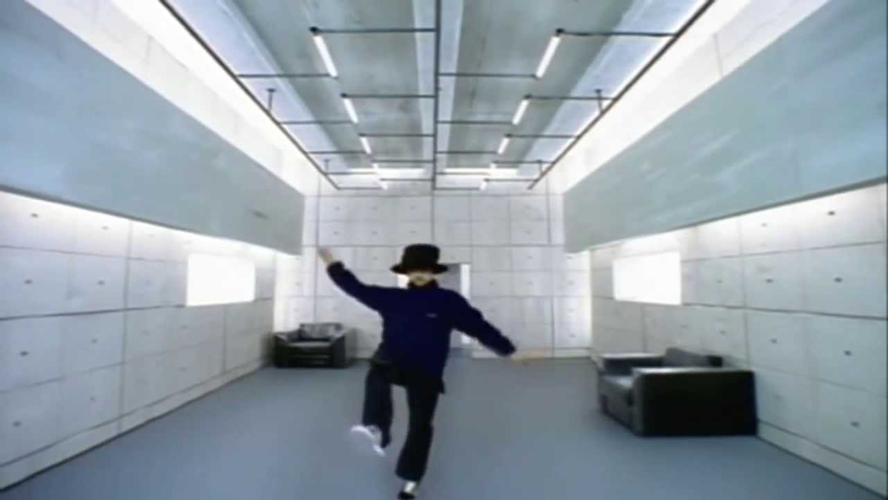 A Musicless Version of Jamiroquai's 'Virtual Insanity' Video Dubbed Over with Strange Sound Effects