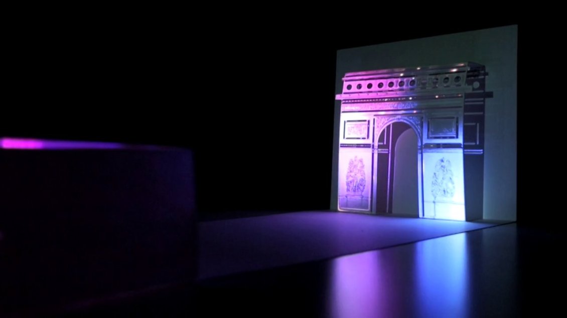 A Pop-Up Greeting Card That Uses a Smartphone as a Video Projector