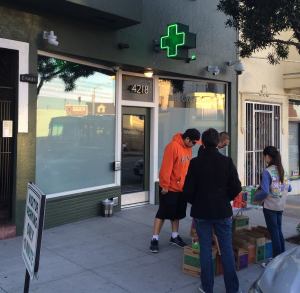 Girl Scout Sells Cookies Outside San Francisco Cannibis Dispensary
