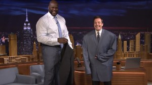 Shaquille O’Neal Lets Jimmy Fallon Wear His Enormous Size 58 Suit Jacket