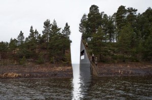 Memory Wound Memorial by Jonas Dahlberg