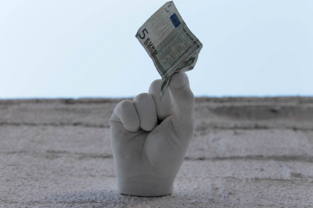 Hand Sculptures Highlight Effects of Eurozone Crisis