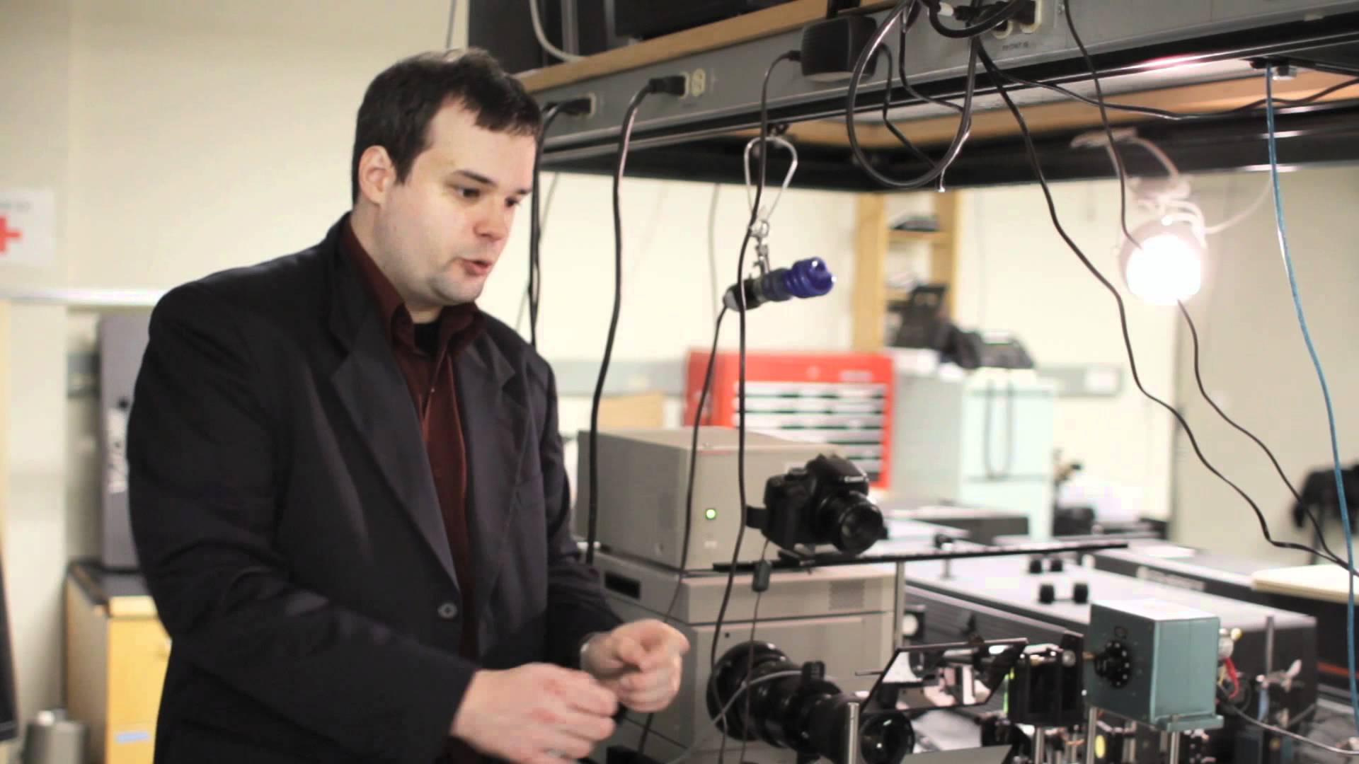 Trillion Frame Per Second Camera That Shows Light In Motion