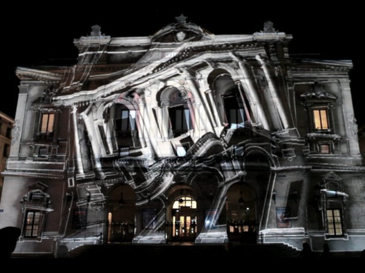 Video Projection Mapping Creates Illusion of Dancing 