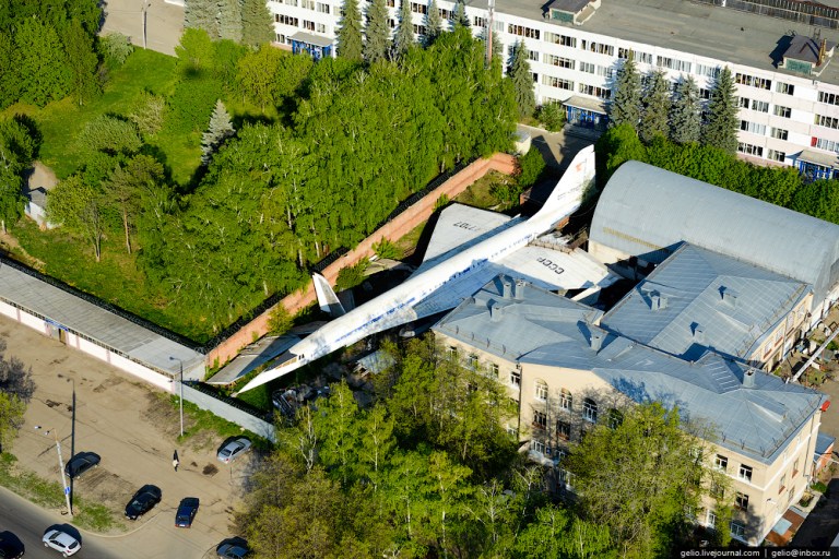 Tupolev Tu-144