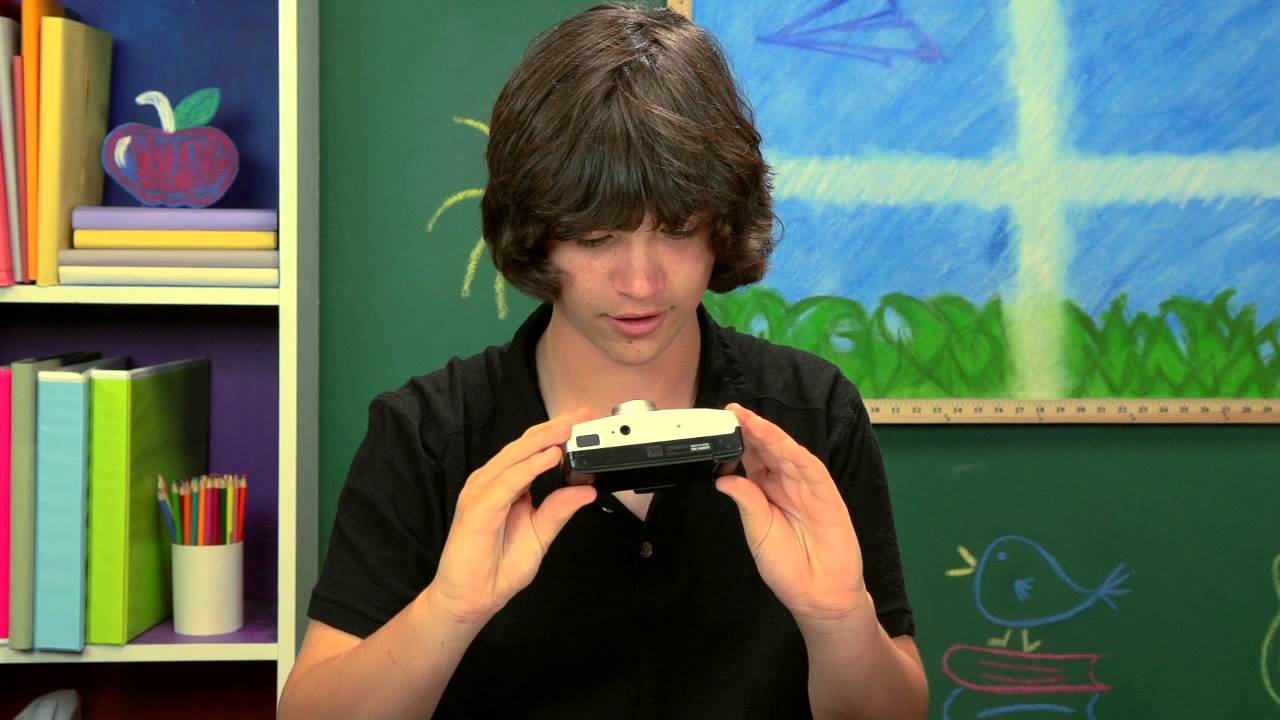 Kids React to Old, FilmBased Cameras
