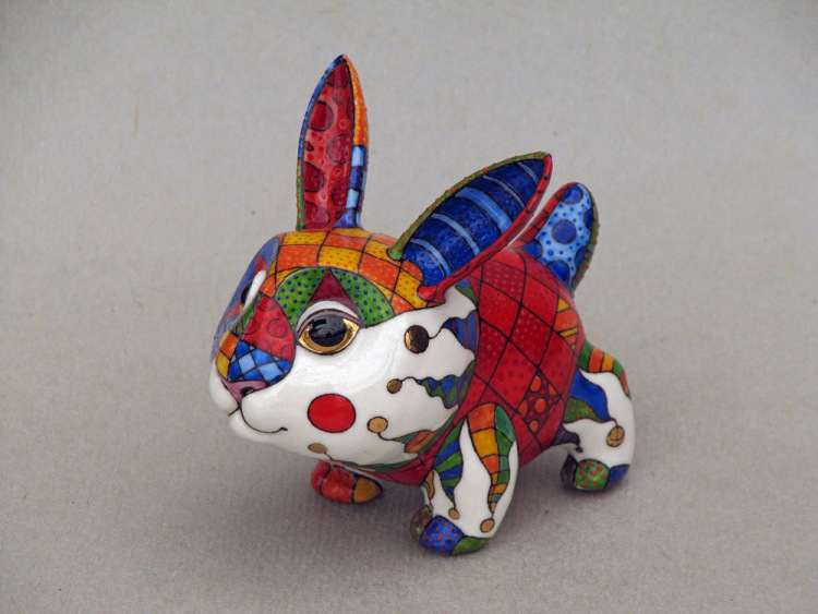 Ukrainian Art Duo Creates and Ornate Painted Porcelain Animal