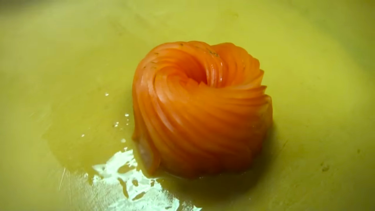 Tomato Garnish