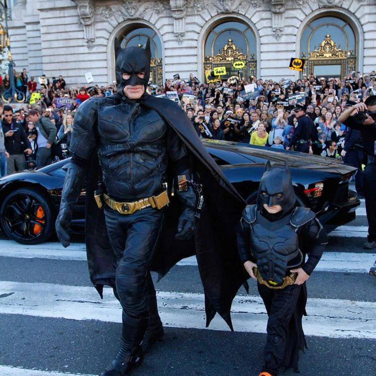 Julia Roberts to Produce and Star in Film About BatKid Based on the ...