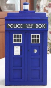 TARDIS Jewelry Box Closed