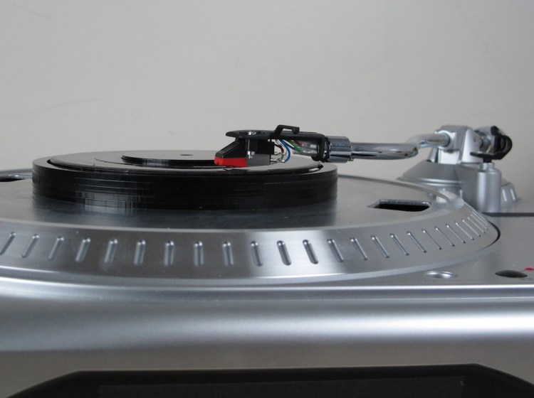 Universal Record Plays Digital Audio on a Turntable