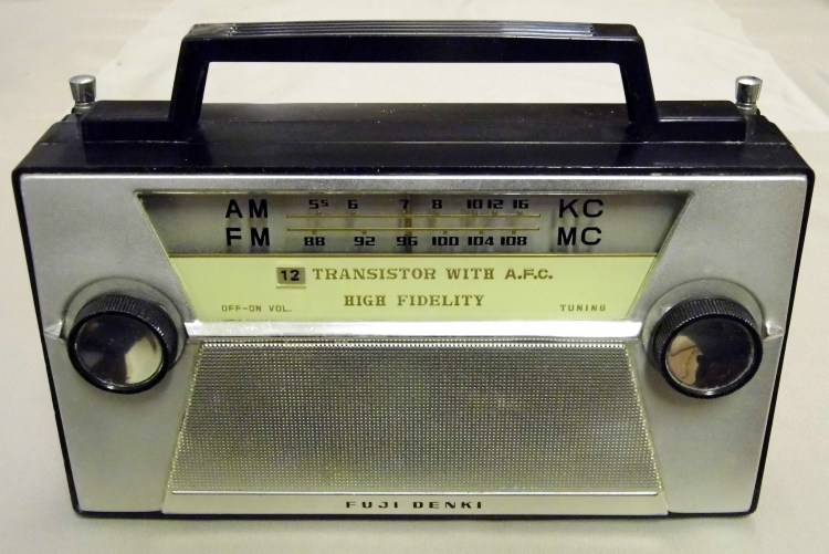 AM FM Radio