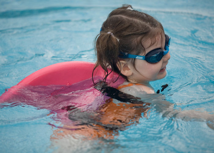 1 year old swimming aid