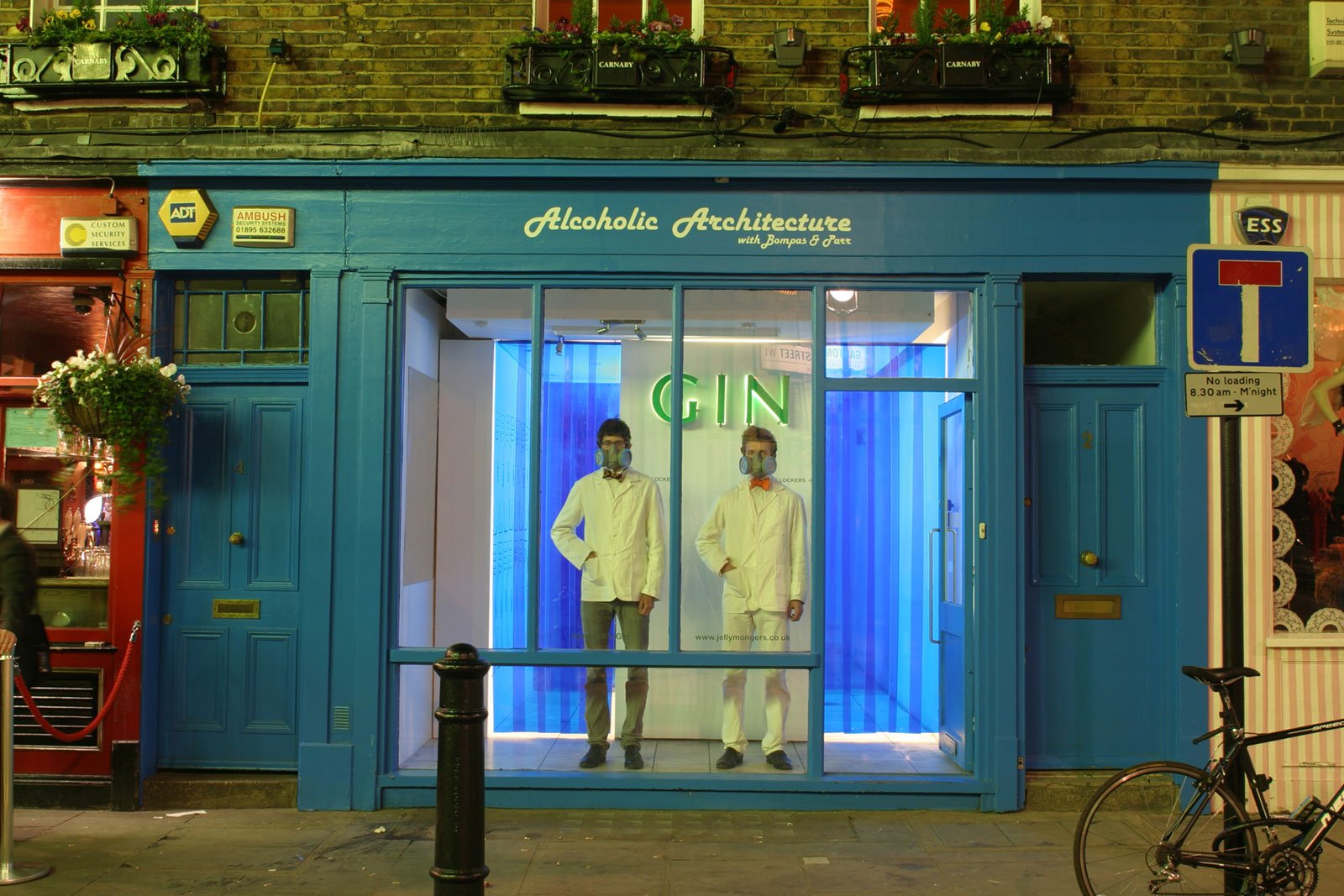 Alcoholic Architecture, A Unique PopUp Event in London That Features a