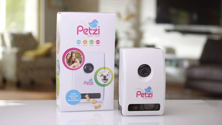 Petzi Treat Cam