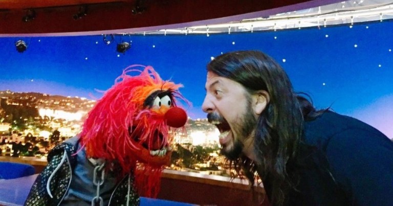 Dave Grohl vs Animal