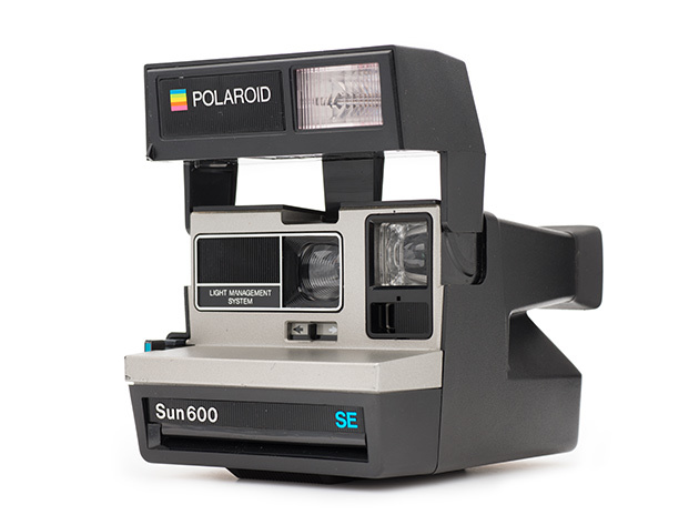 Polaroid 600 Alone