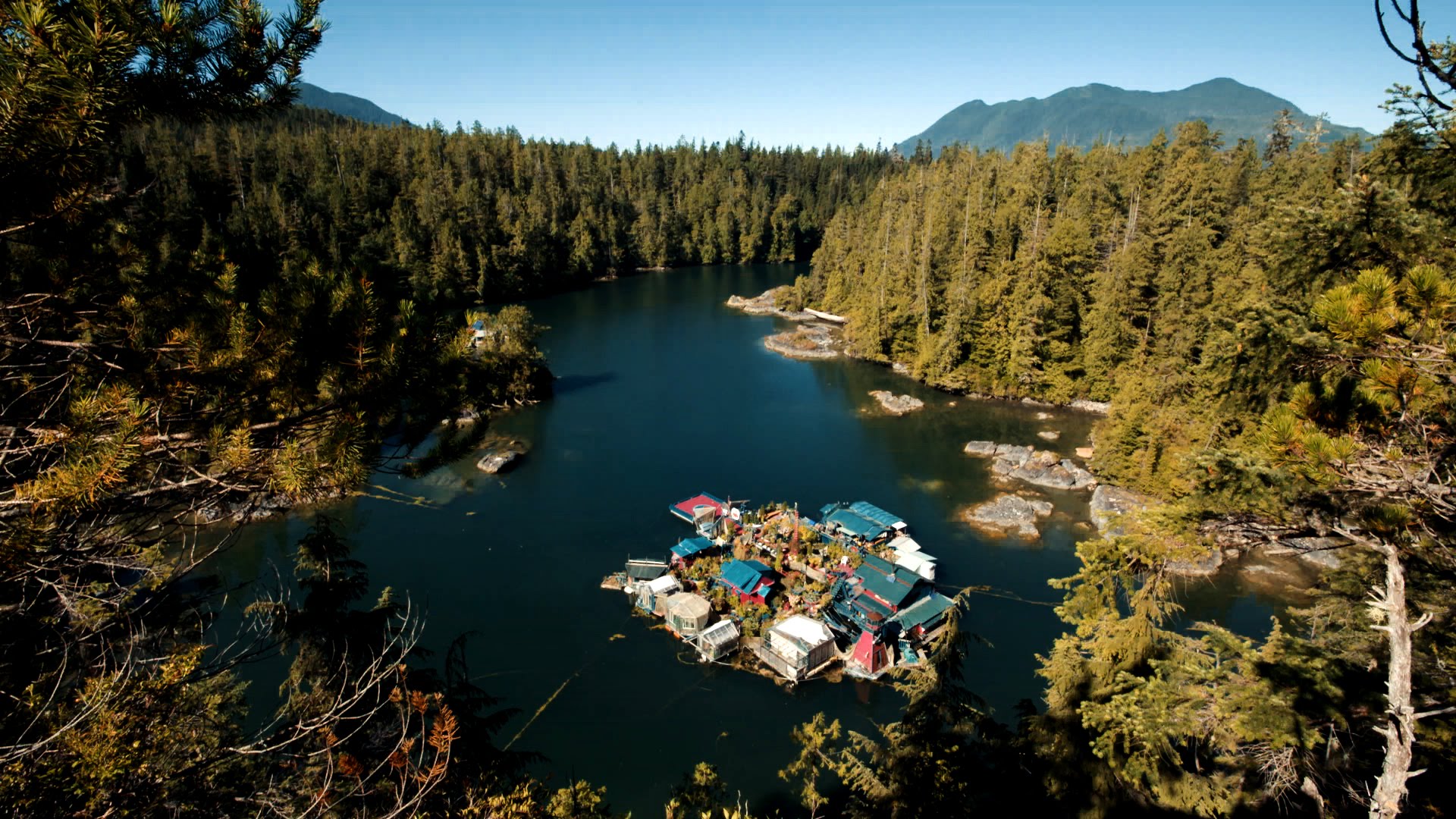Artist Couple Gives a Tour of Their Unique Floating Homemade Island