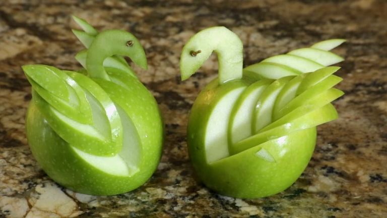 Swan Apples