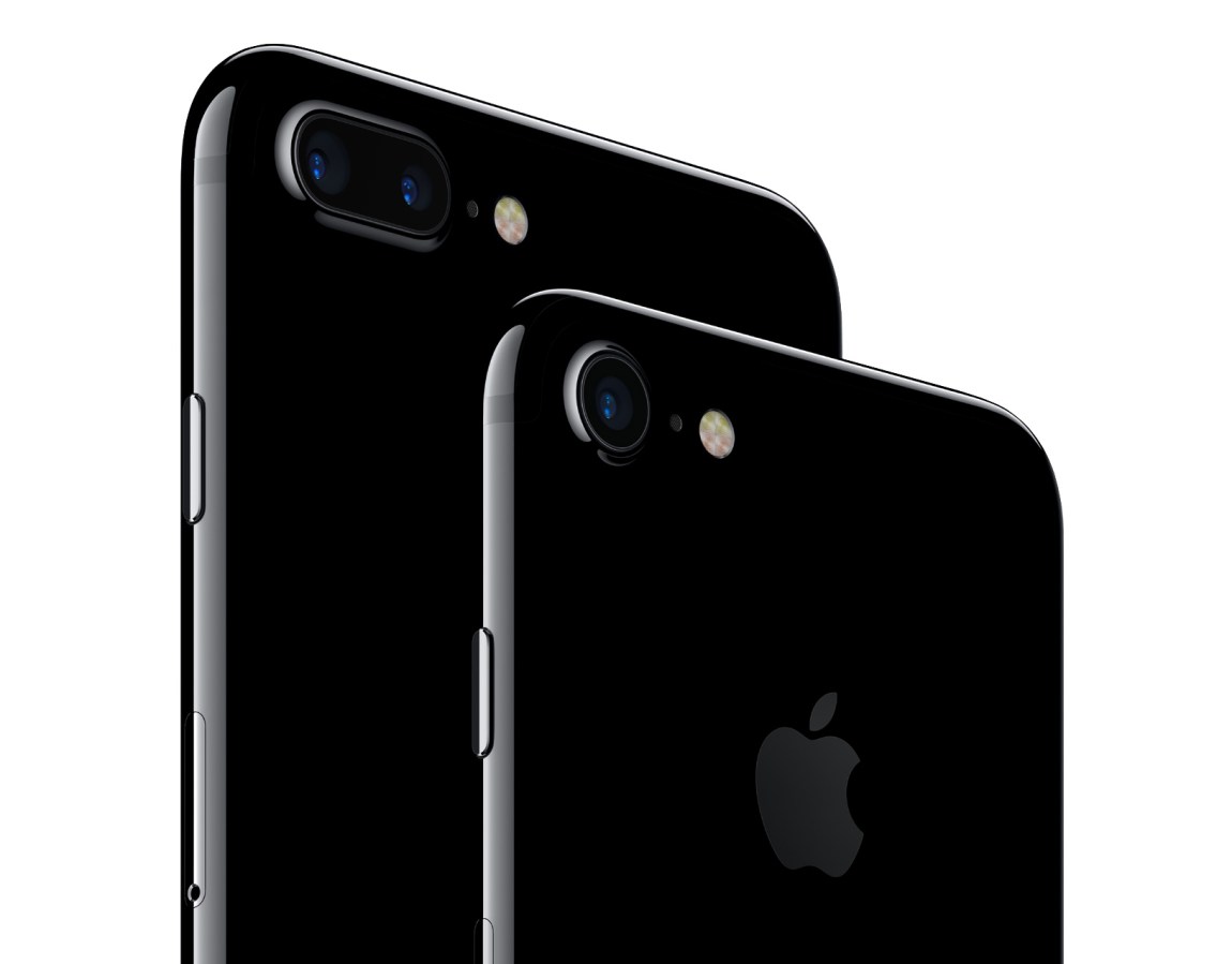 Apple iPhone 7 and 7+ Cameras