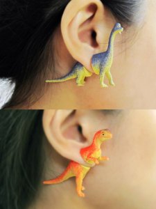 dinosaur-earring