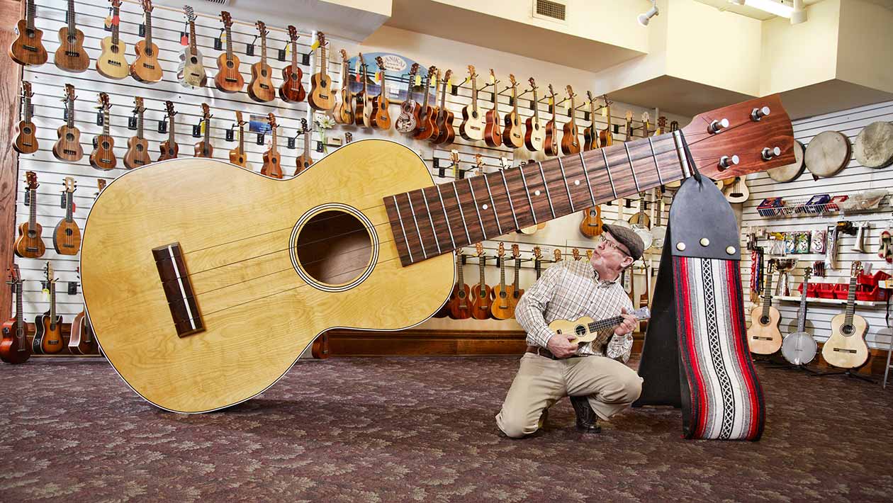 Michigan Man Sets Guinness World Record for the the Largest Tunable and Playable Ukulele