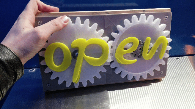 3D Printed Open and Closed Sign