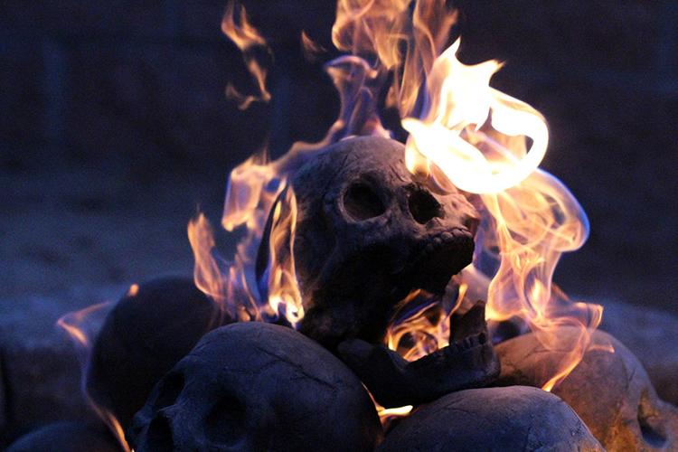 Creepy Human Skull Fire Pit Logs, Human Skull Fire Pit Logs